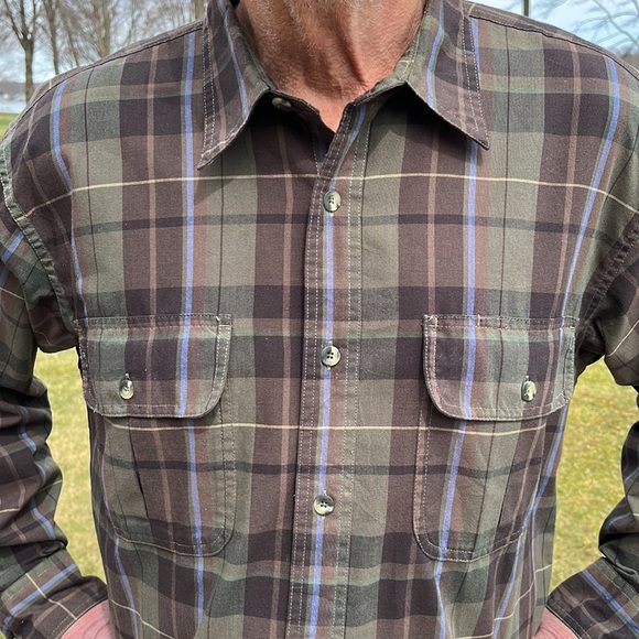 NWOT Cabela’s plaid casual shirt L - Picture 2 of 6